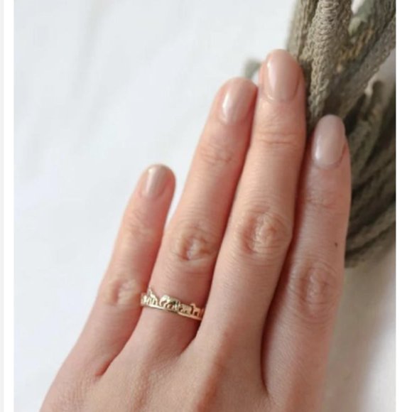“Paradise" African Safari Animal Giraffe Elephant Zebra Gold Dainty Gift Ring - Picture 4 of 7